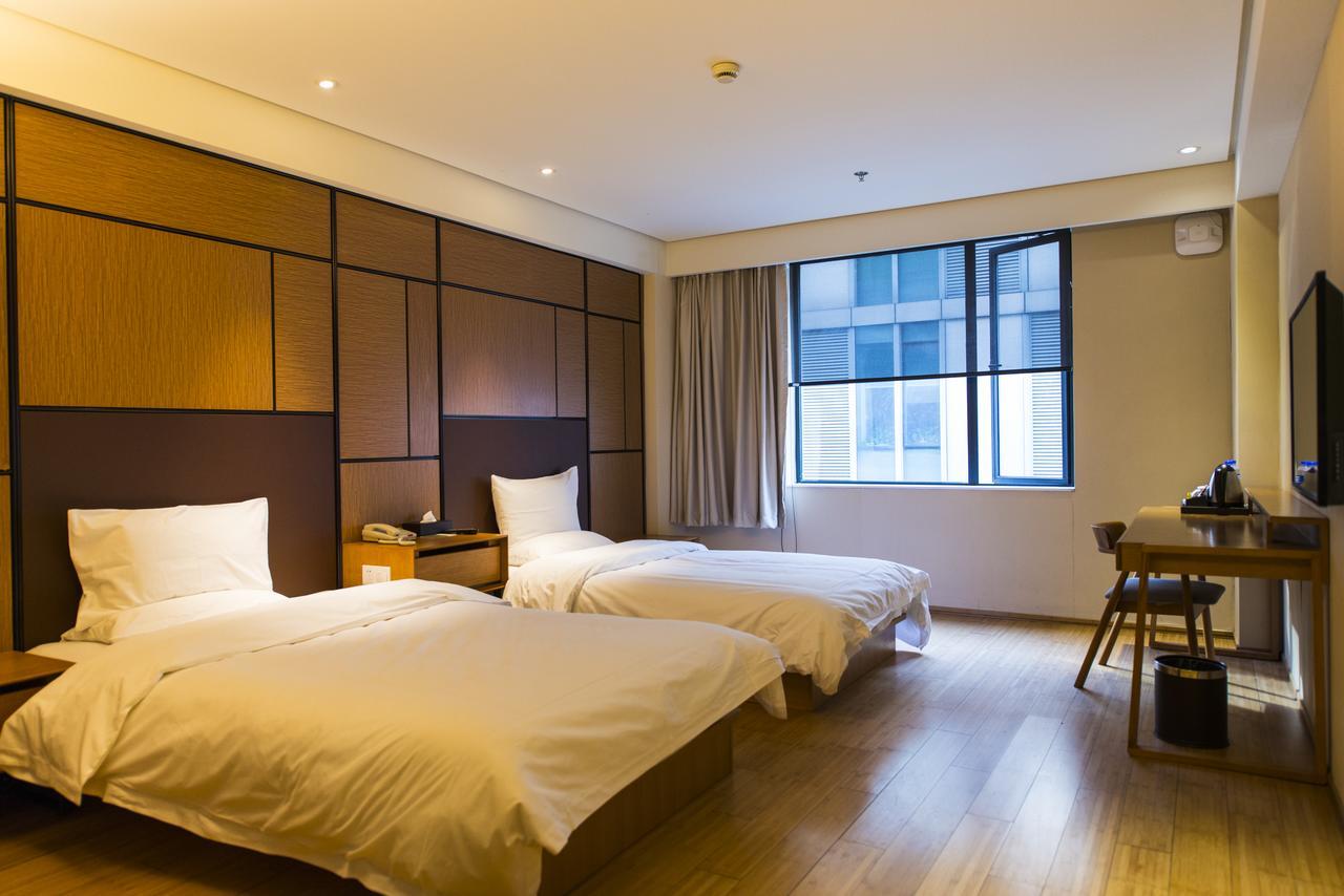 Ji Hotel Shanghai Kangqiao Xiupu Road Buitenkant foto