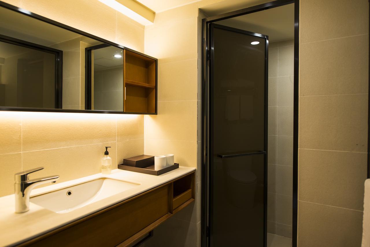 Ji Hotel Shanghai Kangqiao Xiupu Road Buitenkant foto
