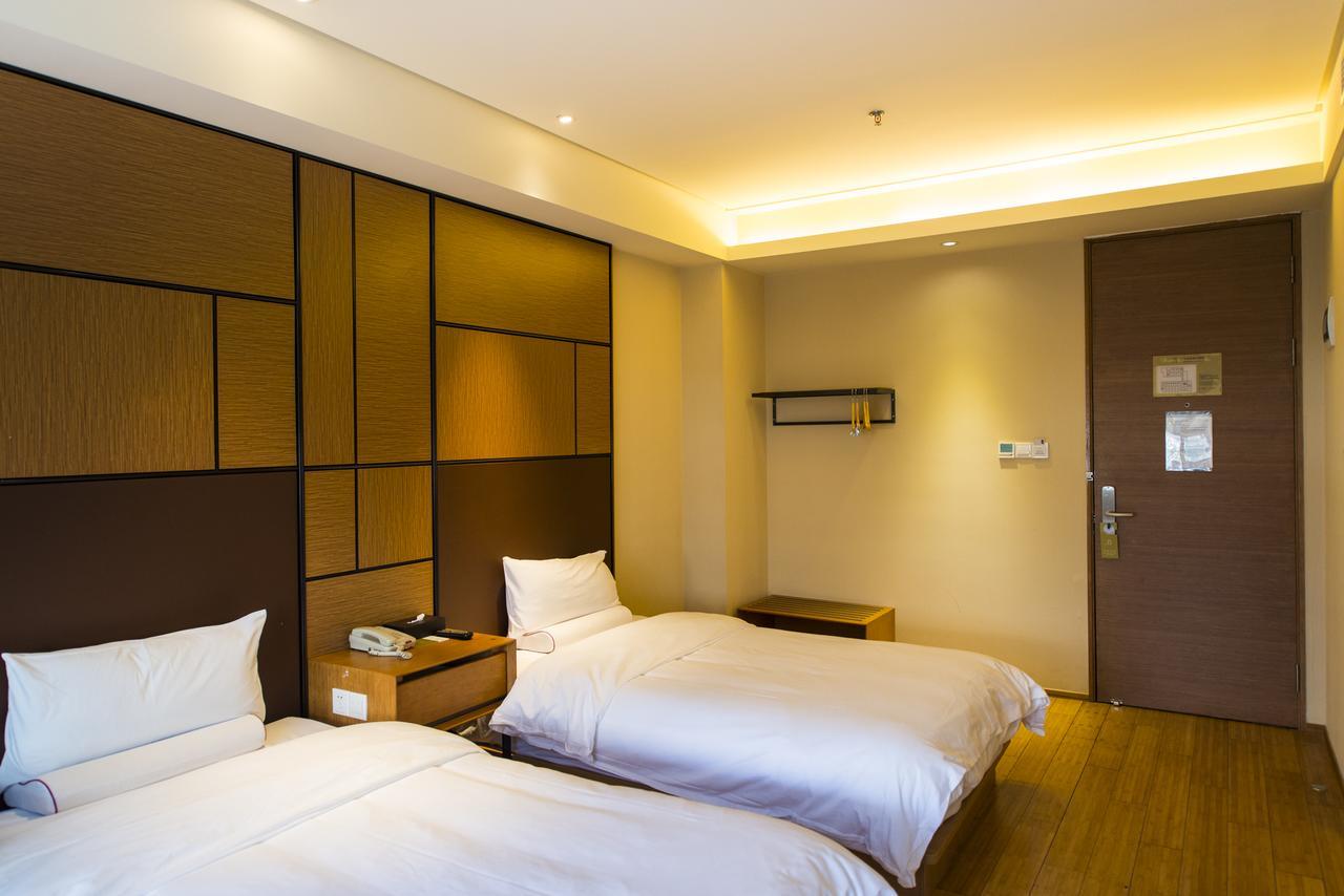 Ji Hotel Shanghai Kangqiao Xiupu Road Buitenkant foto